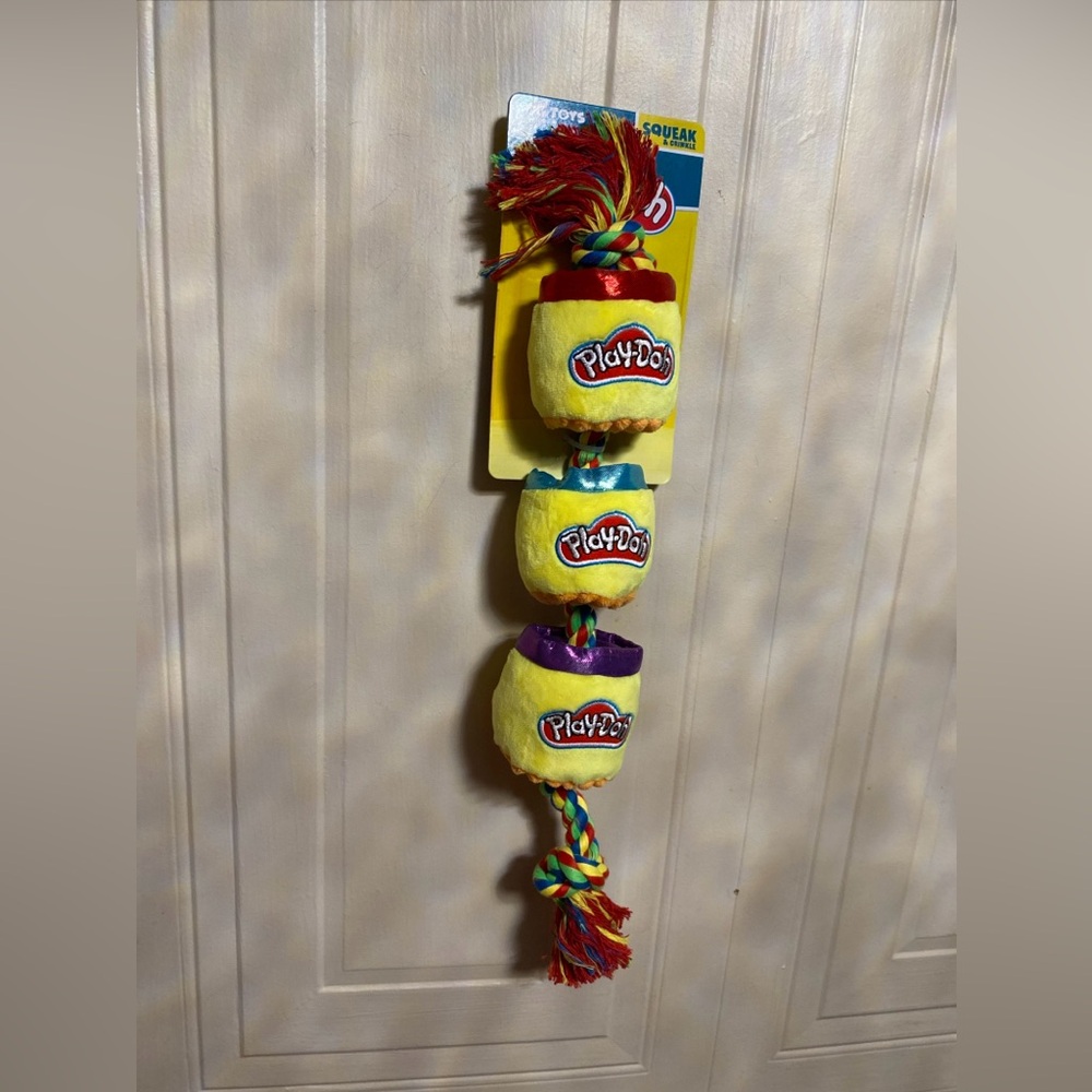 - Hasbro Brand New Play-doh Rope Clinker And Squeaker Dog Toy 12”